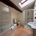 Maison Olivier - Au Coeur Du Perigord Vert, Piscine Et Nature بيت للعطل *